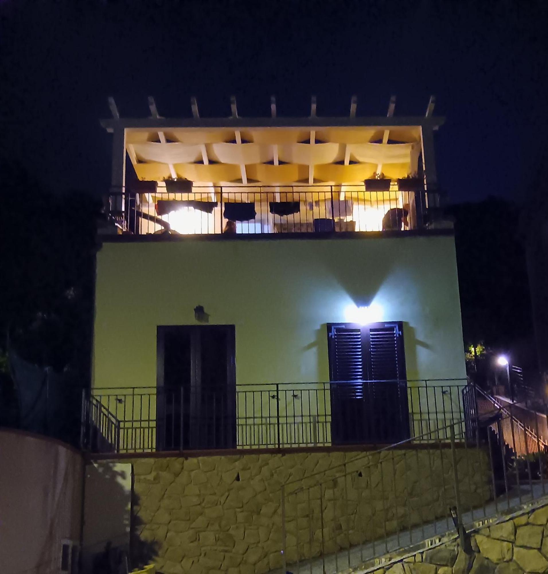 Framavi Villa Чефалу Екстериор снимка