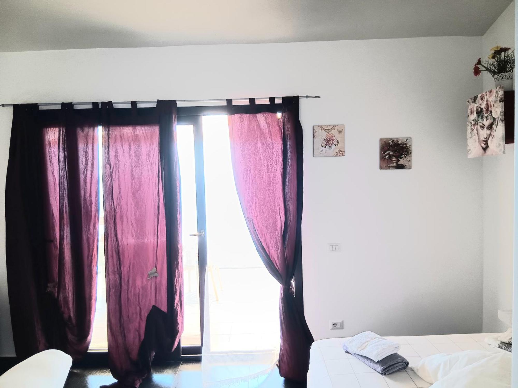 Framavi Villa Чефалу Стая снимка